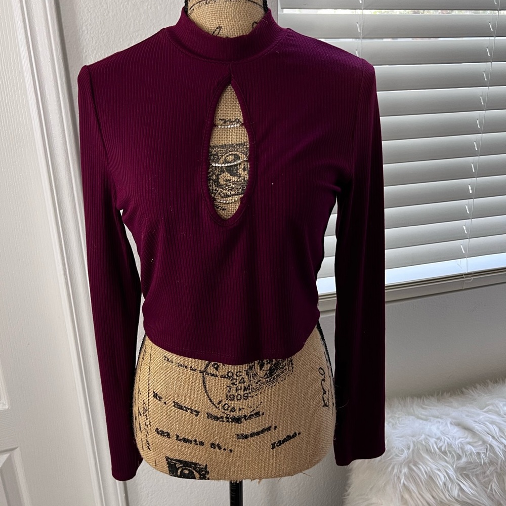 Crop sweater